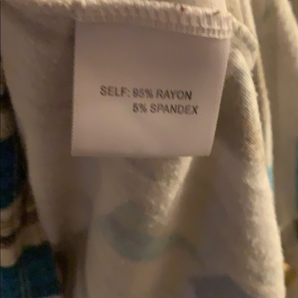 Multi colored gathered V neck top Medium - Picture 3 of 4